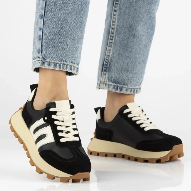 Černé kožené sneakersy Filippo DP6743/25 BK