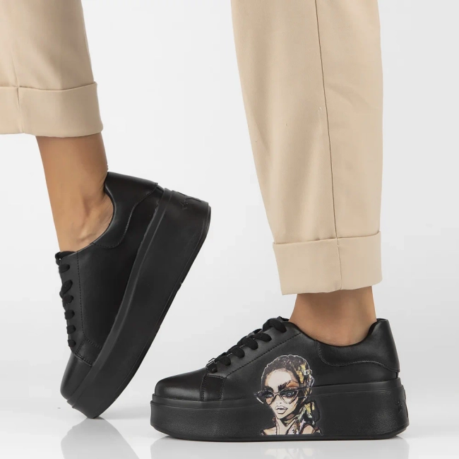 Černé kožené sneakersy Filippo DP6207/24 BK