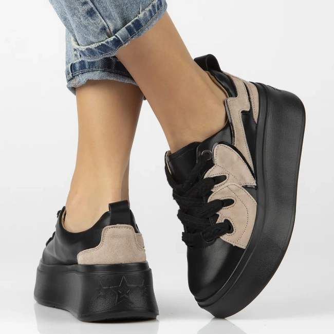 Černé kožené sneakersy Filippo DP6684/24 BK