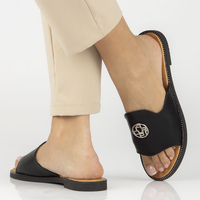 Černé pantofle Filippo DK3668/23 BK