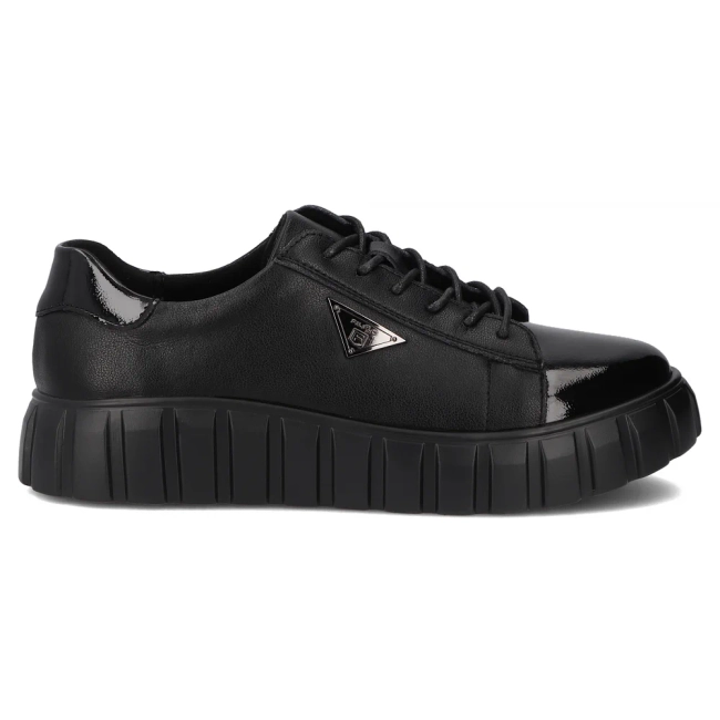 Černé kožené sneakersy Filippo DP4138/25 BK