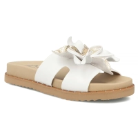Bílé kožené pantofle Filippo DK7638/26 WH