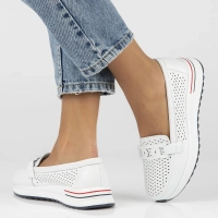Bílé kožené polobotky Filippo DP4400/26 WH