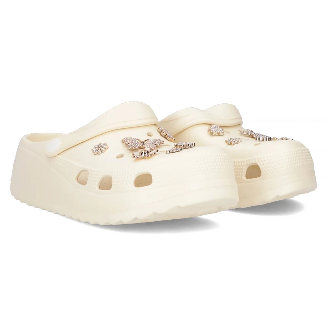 Krémové pantofle Filippo DK6690/24 WH