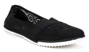 McKey DTN185 / 18 BK Black tenisky