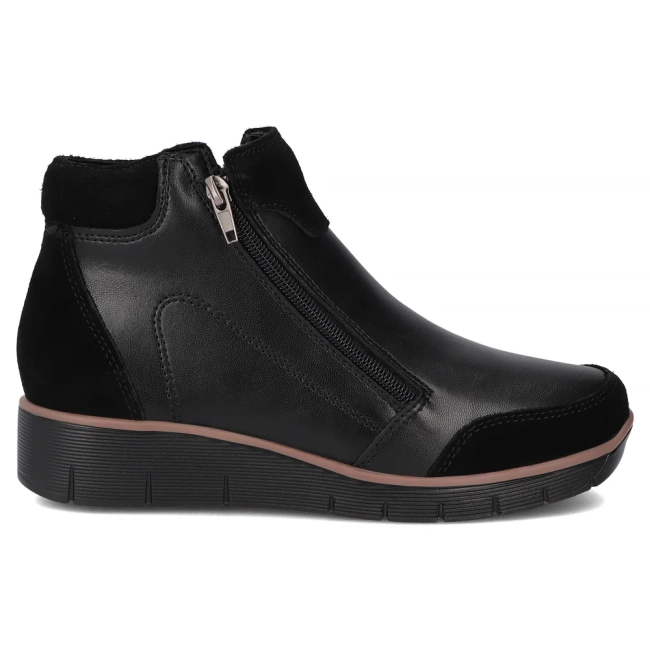 Černé kožené kotníkové boty na klínku Filippo DBT3950/26 BK