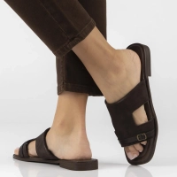 Hnědé kožené pantofle Filippo DK7747/26 D BR