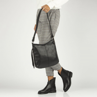 Černá kabelka Filippo TD0361/22 BK