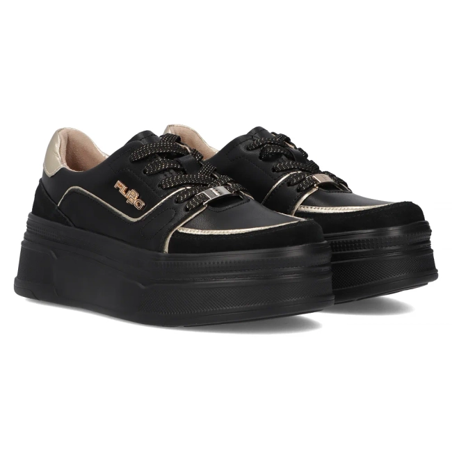 Černé kožené sneakersy Filippo DP6805/25 BK