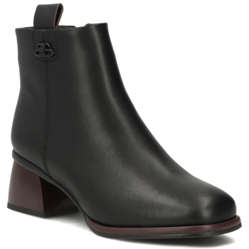 Černé kožené kotníkové boty Filippo DBT8125/26 BK BG